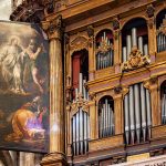Veduta frontale dell'organo del Duomo di Milano e dei suoi particolari