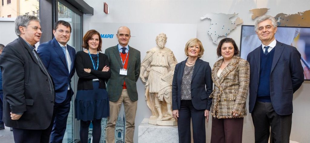 Foto istituzionale presentazione progetto Adotta una Statua
