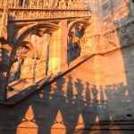 Tramonto con sole arancio vista dalla guglie del Duomo