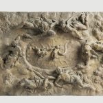 Scopri l'opera raffigurante la Carola di angeli, di Giuseppe Vismara, custodita presso il Museo del Duomo di Milano