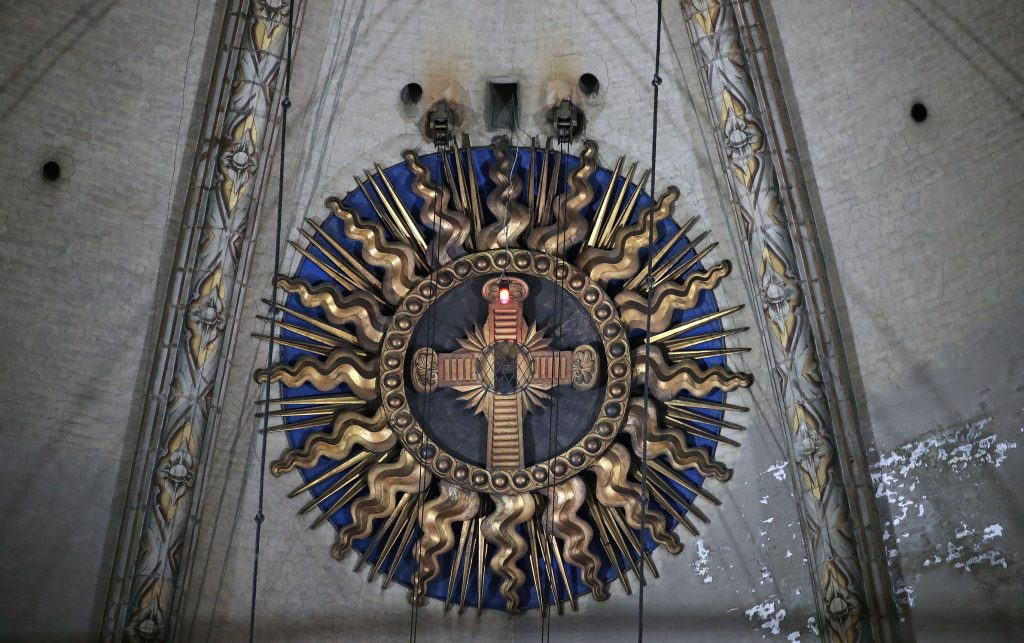 Reliquiario che custodisce il Santo Chiodo, Duomo di Milano