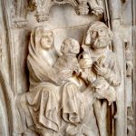 Foto di Mauro Ranzani per Tutti i diritti riservati - ©Veneranda Fabbrica del Duomo di Milano - Fuga in Egitto, Portale Sacrestia Meridionale